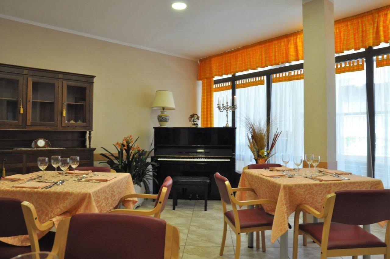 Albergo Rio Canistro Exterior foto